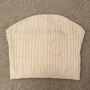 PacSun Cream Cable Knit Crop Top
